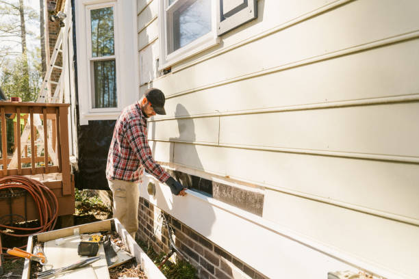Trusted Emergency Siding Repair service in Magnolia, TX - Creative Siding